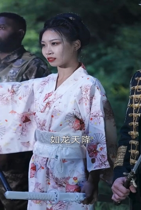 镇世东皇 镇世东皇