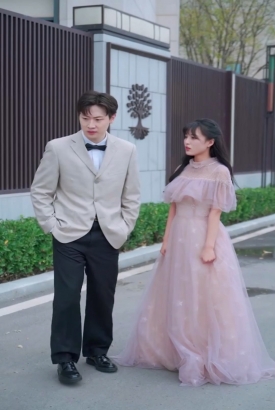 巨富归来2合集版 巨富归来2合集版