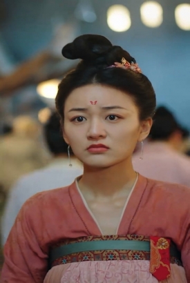 间谍夫妇今天又又又撞任务了 间谍夫妇今天又又又撞任务了