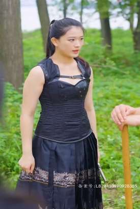 我的七个漂亮干妹妹 我的七个漂亮干妹妹